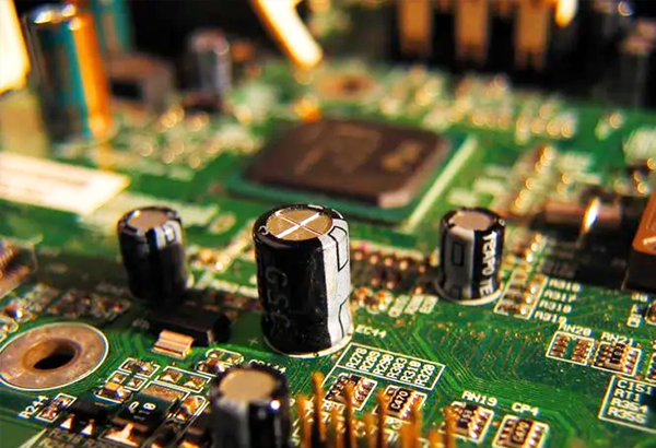 金手指PCB加工有哪些難點(diǎn)？為什么要選擇金手指工藝的金屬？